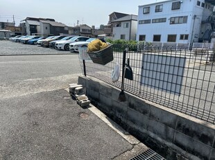 宝塚市旭町貸家の物件外観写真